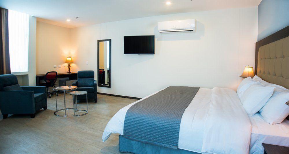 Hotel Hr Amada Cúcuta Exteriör bild